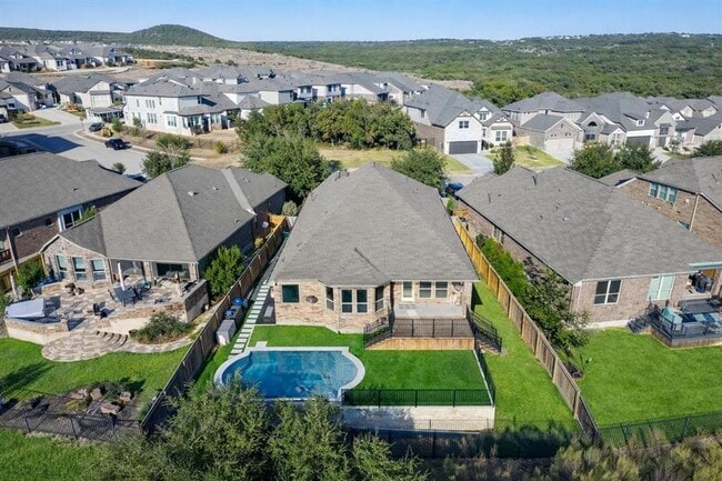 Building Photo - 22209 Cross Timbers Bnd