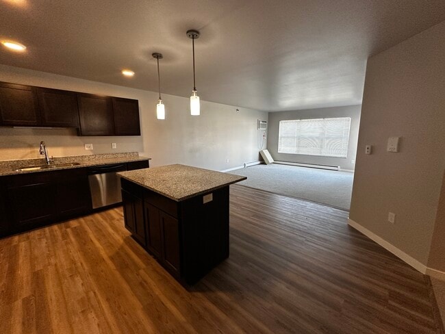 Photo - Arbor Court