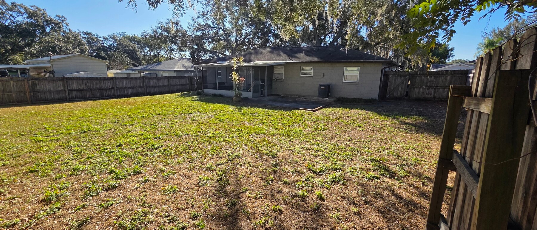 Photo - 325 Pacheco Ct