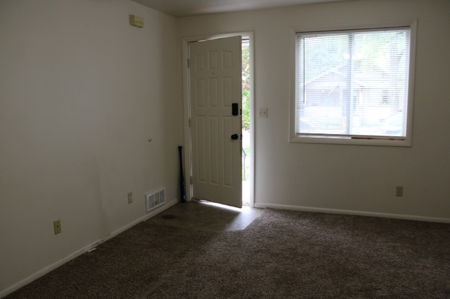 Photo - 372 I St Unit 1
