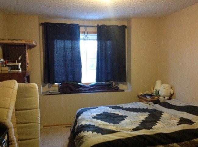 Photo - 12259 Zealand Ave N