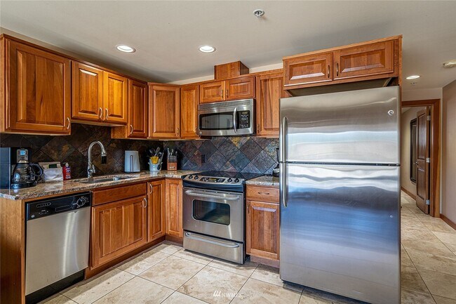 Full Kitchen
