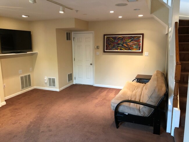 Photo - 4105 Cherry Hill Rd
