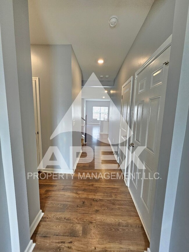 Photo - Stunning 5 Bd / 3.5 Ba 2-Story Single Family home in Hardin Valley!