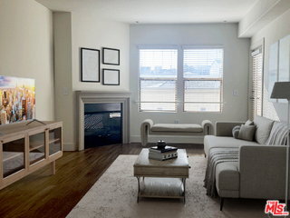 Photo - 1040 Glendon Ave
