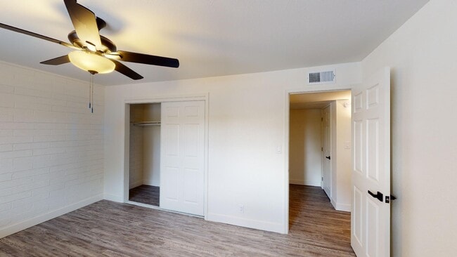 Royal Palms Apartments