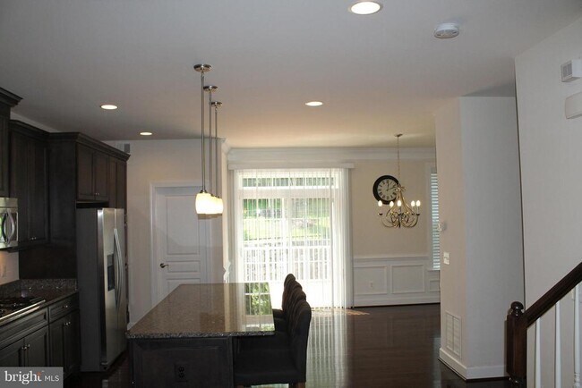 Photo - 20244 Center Brook Square