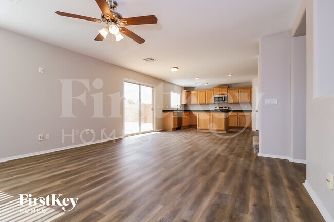 Photo - 1411 S 222nd Ln