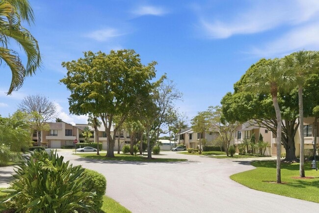 Photo - 6075 Glendale Dr