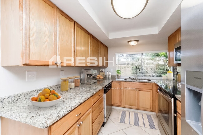 Building Photo - 3121 Harvardston Loop