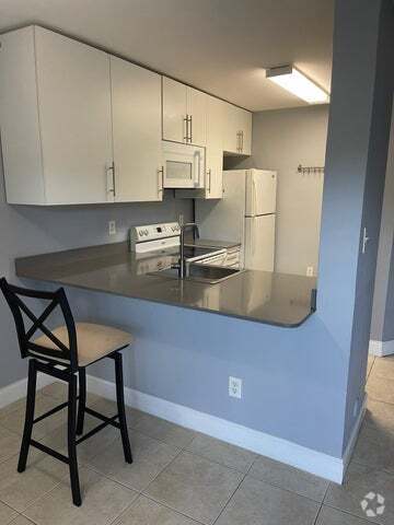 Building Photo - 14102 Glenmoor Dr Rental