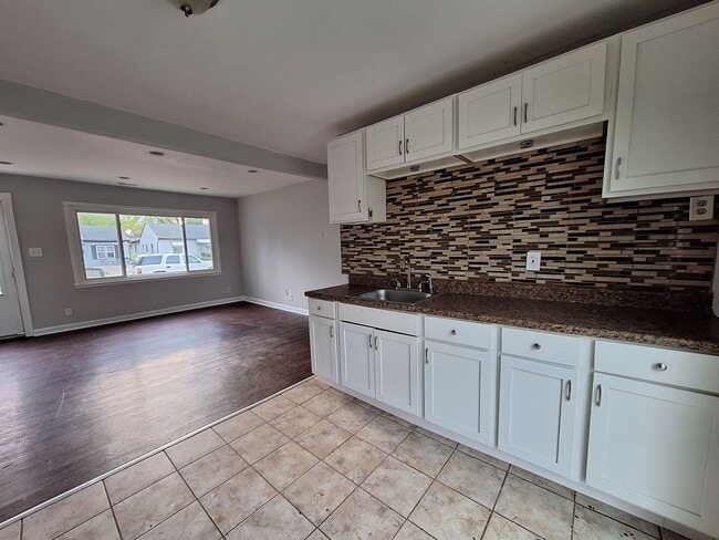 Photo - Ready to be your next home!  Three bedroom ranch is beautiful Roseville