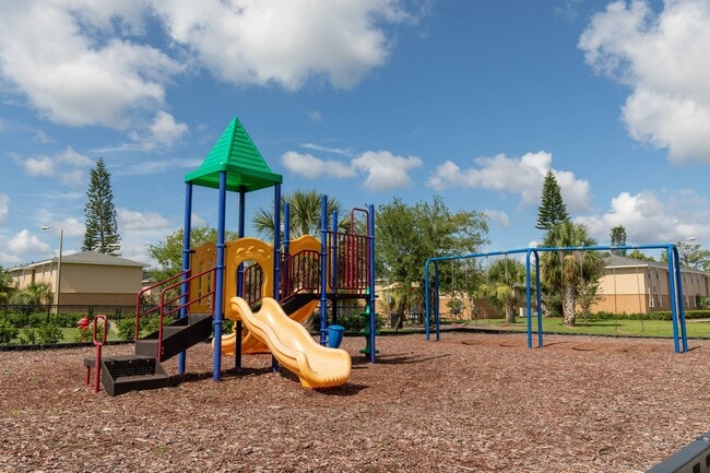 Photo - The Park at Rialto