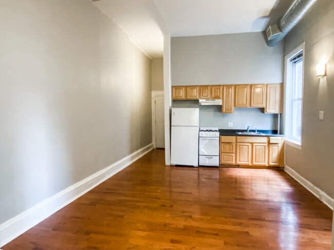 Photo - 2205 Walnut St Unidad 4