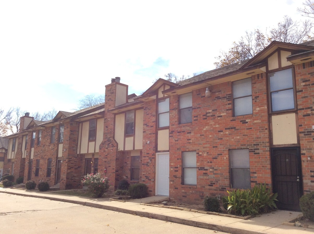 Autumn Gate - Autumn Gate Apartments