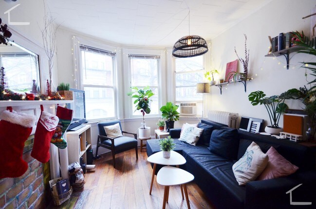 Photo - 32 Edgerly Rd