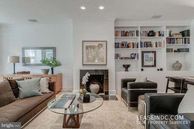 Photo - 2503 I St NW