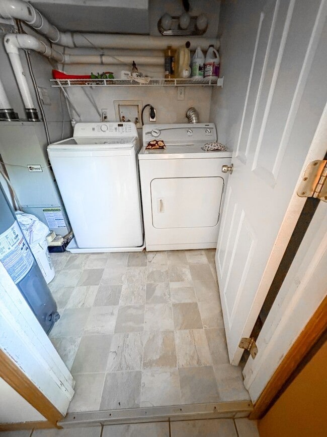 Photo - ES - 04 - West Ave Unit 1126