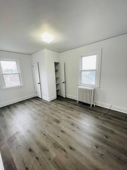 Photo - 30 1st St