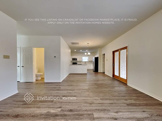 Photo - 1021 Michelson Ln