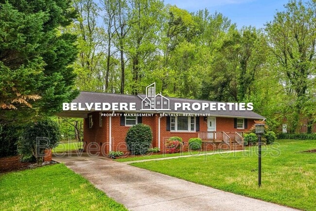 Photo - 2203 Oak Hill Dr