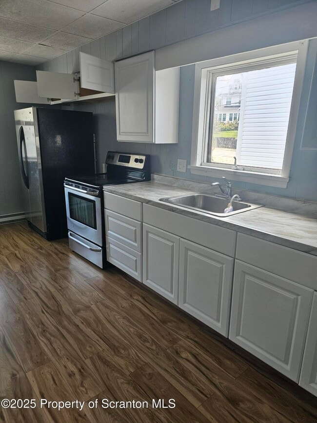 Photo - 1200 Providence Rd