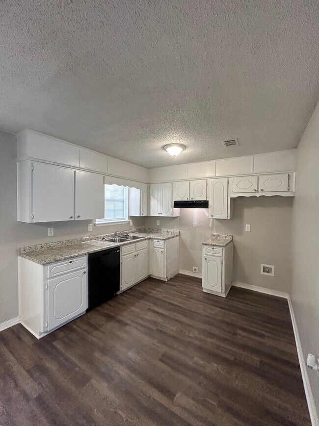 Photo - 400 North St. Ward AR 72176