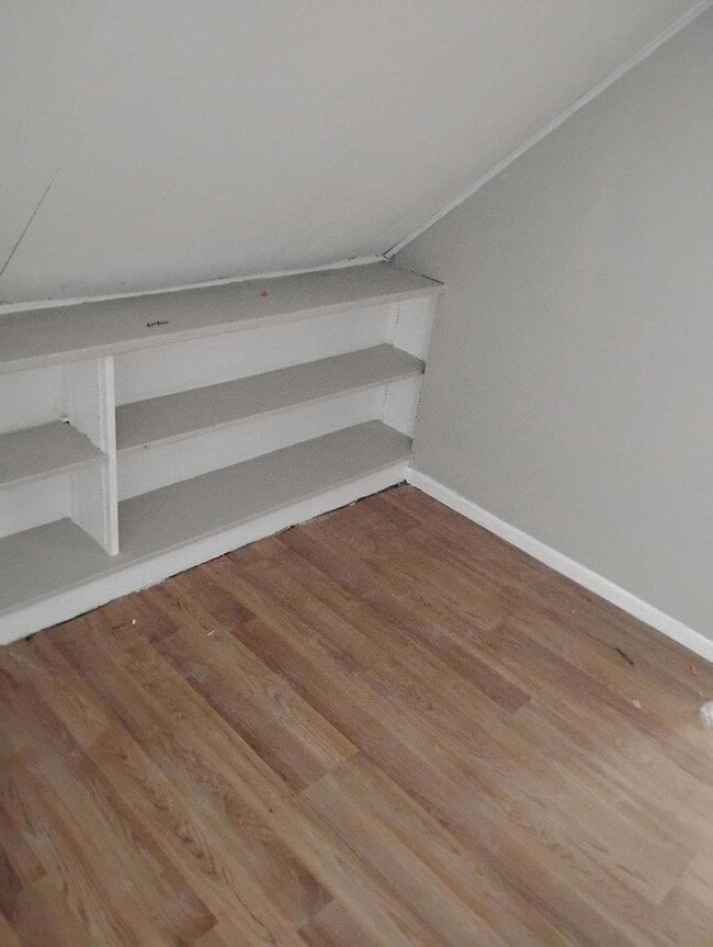 Photo - Single Family Home for Rent in Auburn