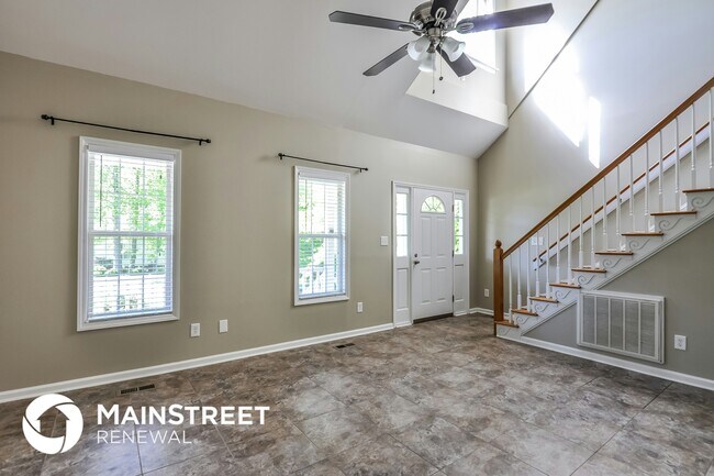 Photo - 14 Greenbrier Ct