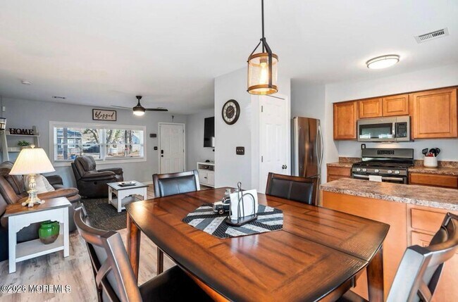 Photo - 209 Sinclair Ave