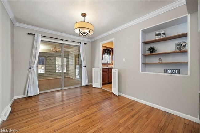 Photo - 4960 W Park Dr