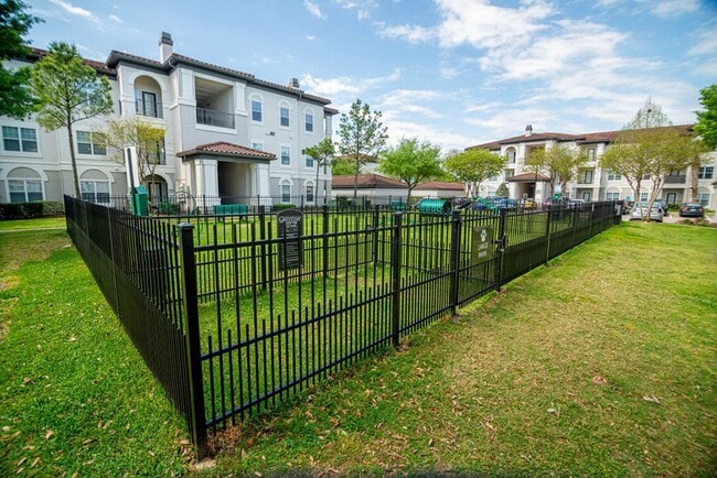 Photo - 2840 Shadowbriar Dr