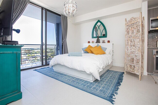 Photo - 5350 NW 84th Ave Unidad 710