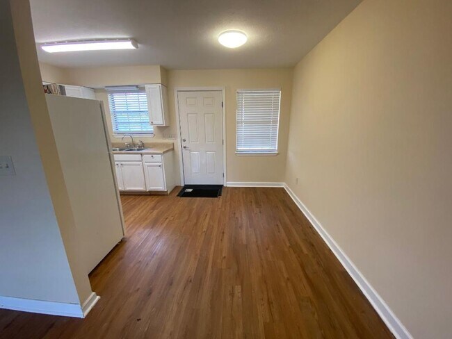 Photo - 2730 Twilight Ave Unit B