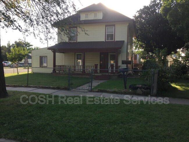 Photo - 1555 S Wichita St