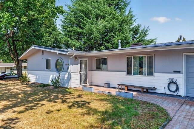 13419 NE Sacramento St Unidad A