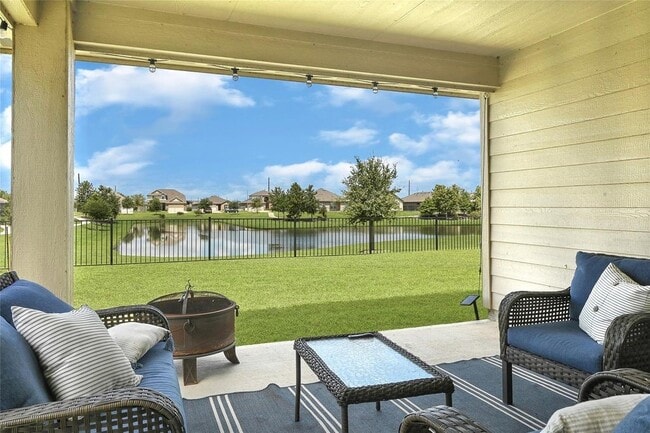 Building Photo - 5422 Still Creek Ranch Dr