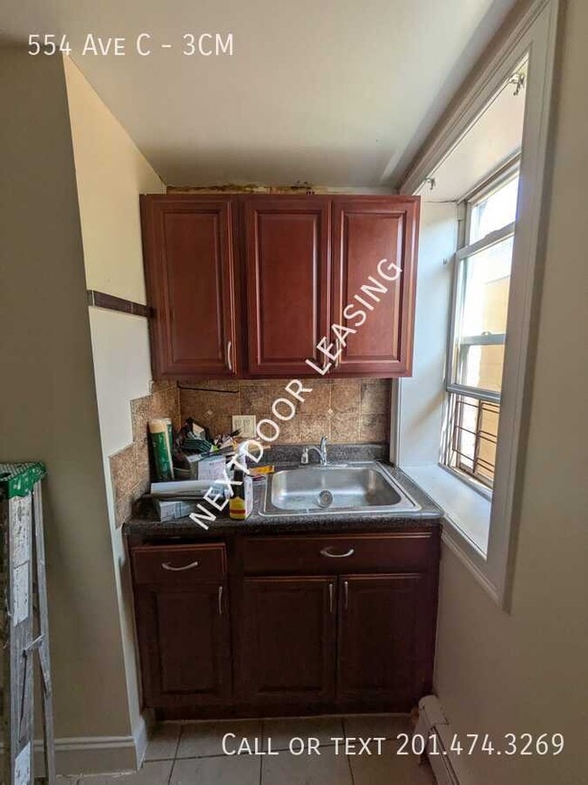 Building Photo - 554 Avenue C Unit 3CM