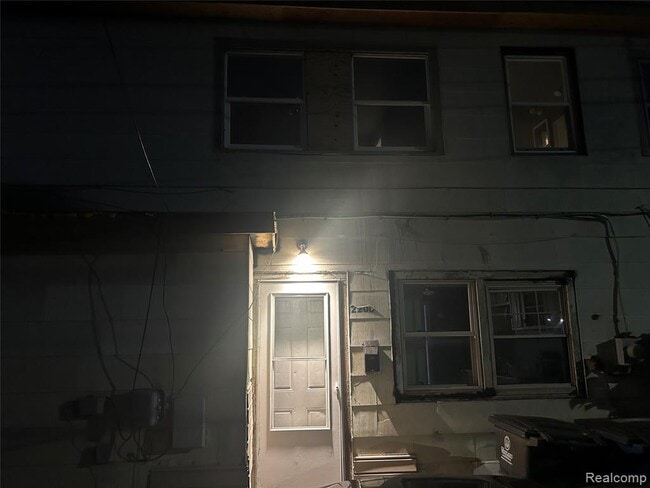 Building Photo - 2206 Ellsworth St