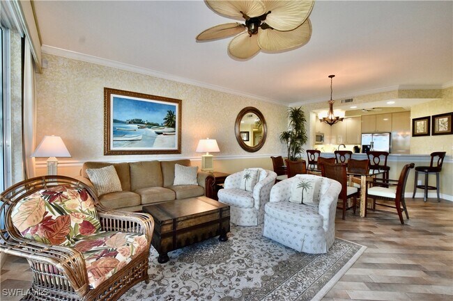 Photo - 430 Cove Tower Dr Unidad 302