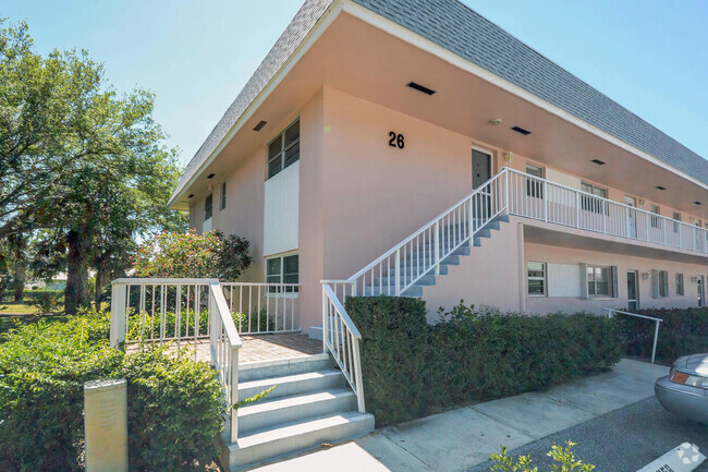 Building Photo - 18081 SE Country Club Dr Unit 26-256 Rental