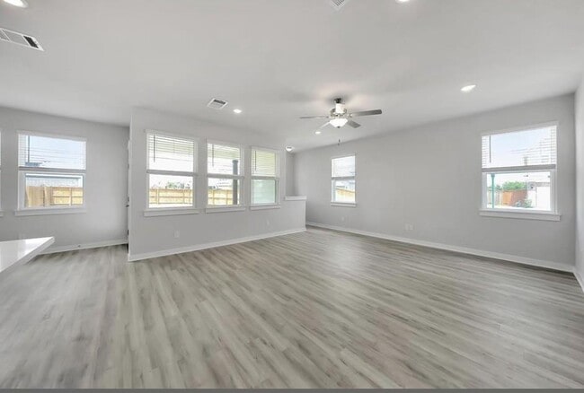 Photo - 300 Old Trinity Way