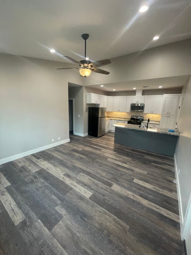 Photo - 2 Bedroom, 2 Bathroom ADU Unit 1580-200