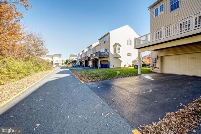 Photo - 43022 Spyder Pl