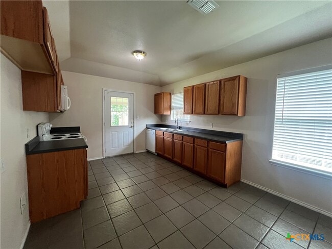 Photo - 239 Rosalie Dr