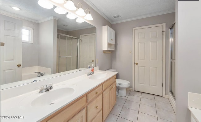 Photo - 70 Richfield Cove