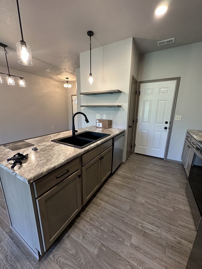 Photo - 1225 N Marion Rd