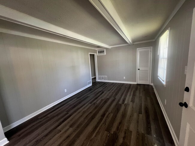 Photo - 4327 Zelda Ln