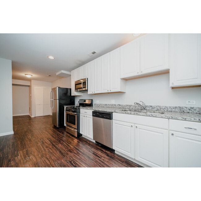 Photo - 1355 W Walton St Unit G