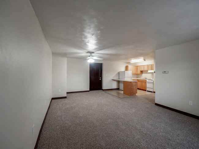 Apartment 307 - Ridgeview Apartments